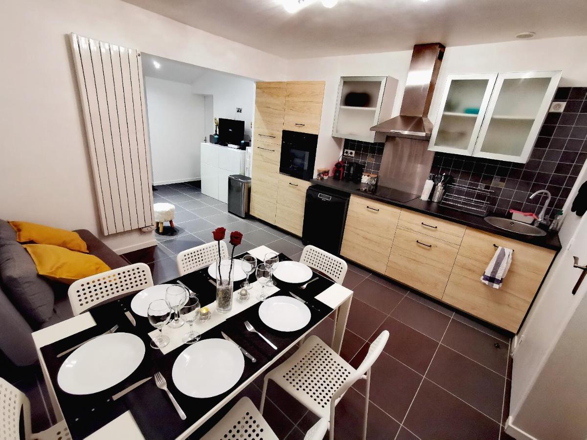 Suite Barthelemy - Spa Et Sauna Melun Exteriér fotografie
